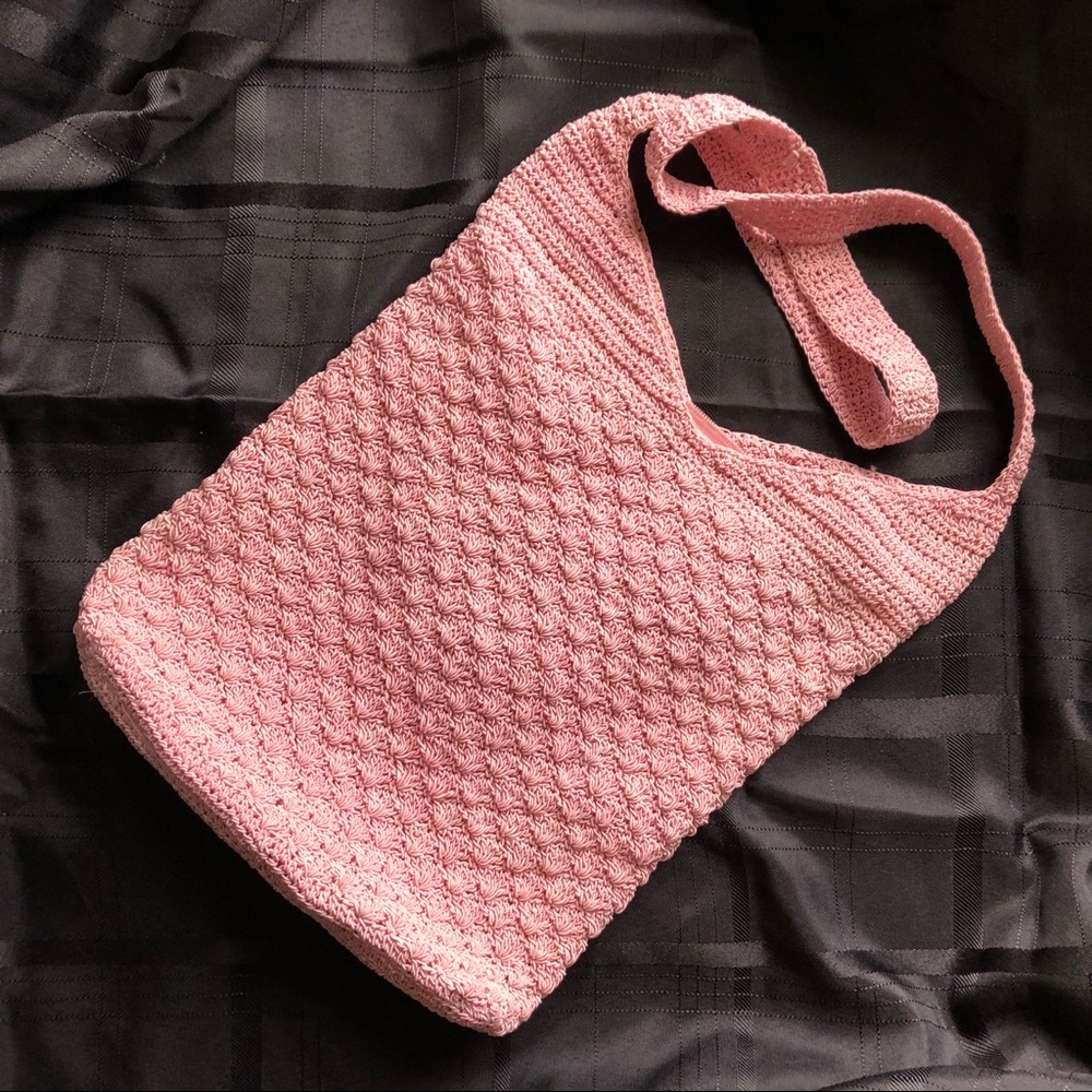 Pink crocheted bag